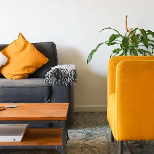Charming Flat In Puerto Marina, Apartamento